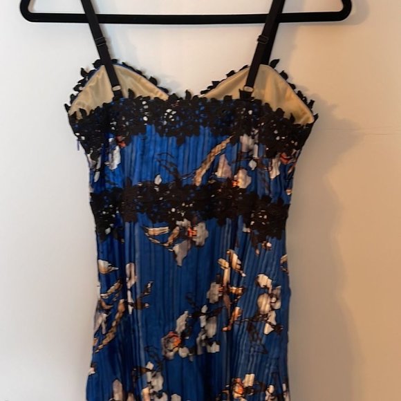 Carmella Pleated Midi Dress - Picture 5 of 7